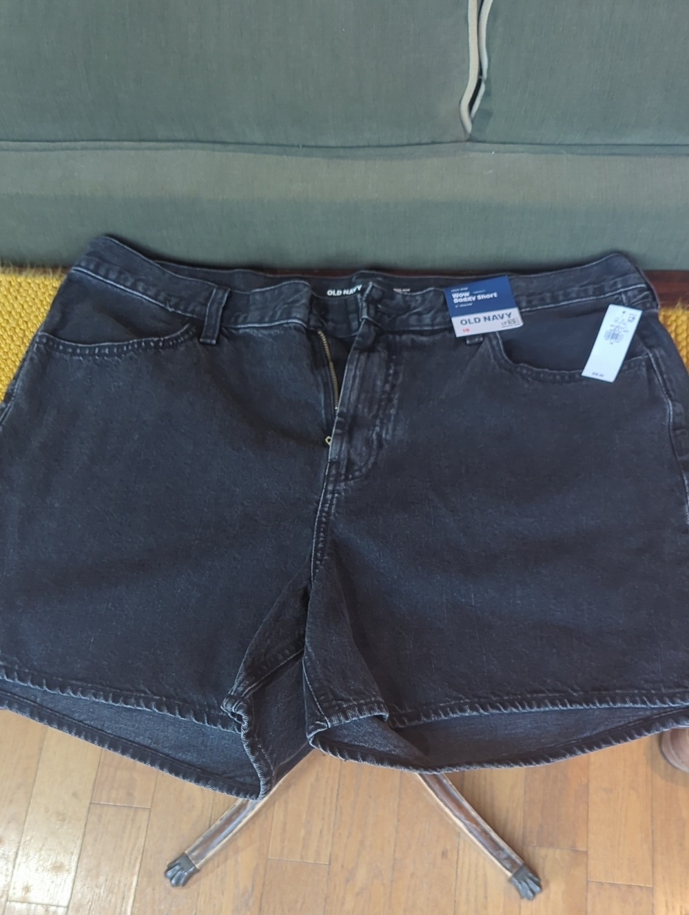 Old Navy Black Denim High-Rise Jean Shorts